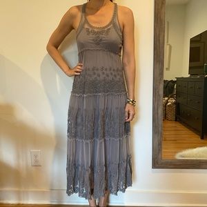 Midi embroidered dress